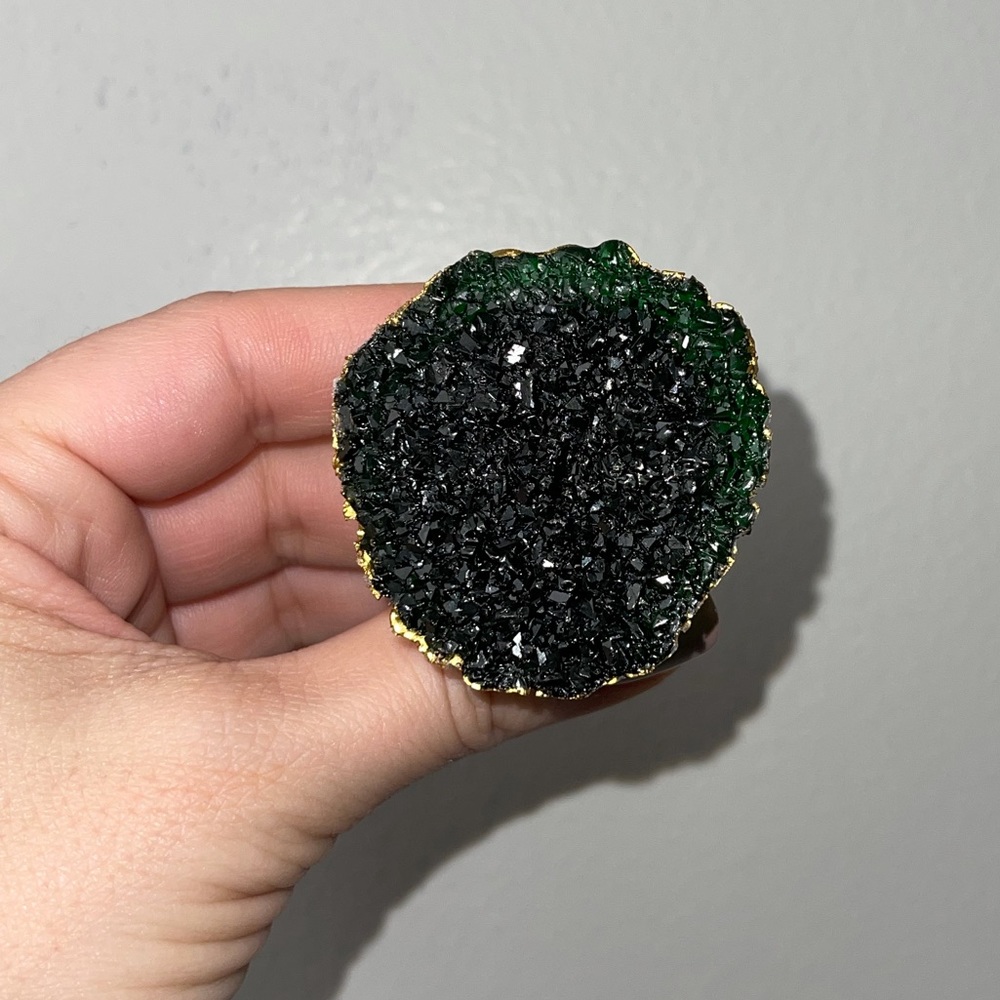 Druzy pop up cell phone holder